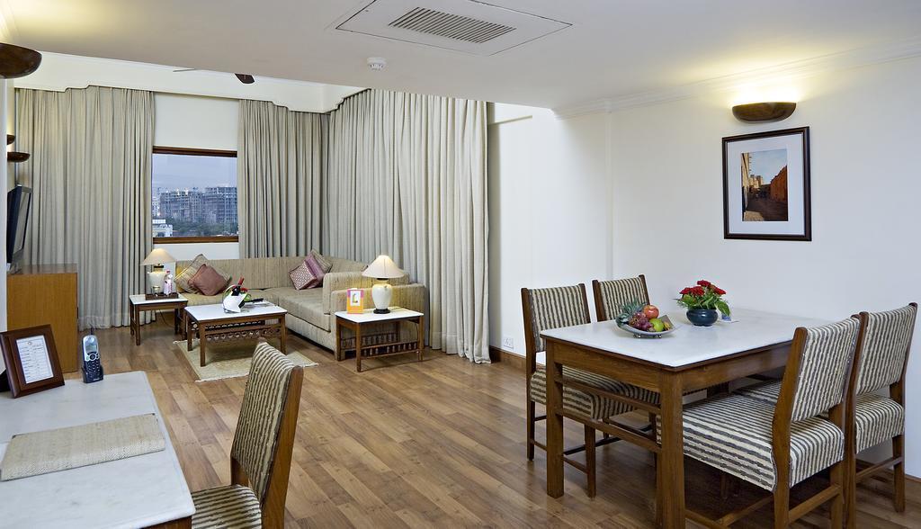 Фотографія Clarks Amer 5*