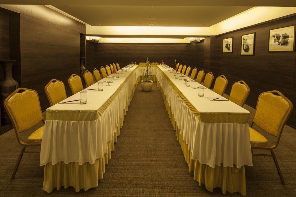 Зображення Vesta Maurya Palace 3*