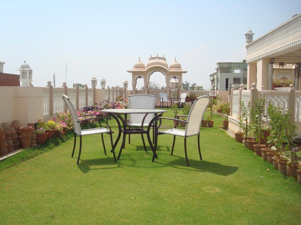 Фотографія Om Niwas Suite 3*