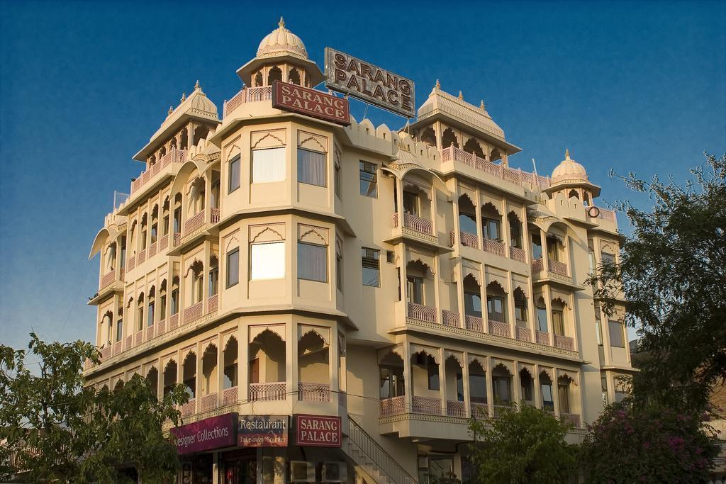 Готель Sarang Palace 3*