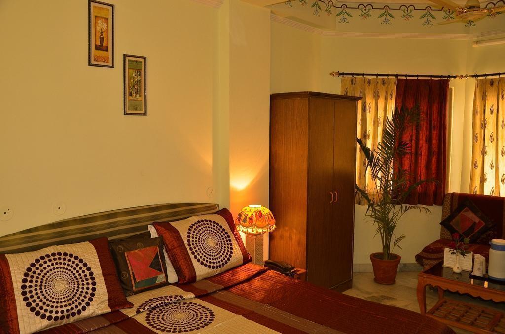 Картинка Sarang Palace 3*