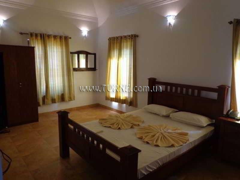 Картинка White Square Nirvana 3*