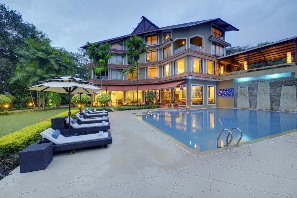 Отель The Crown Goa 5*