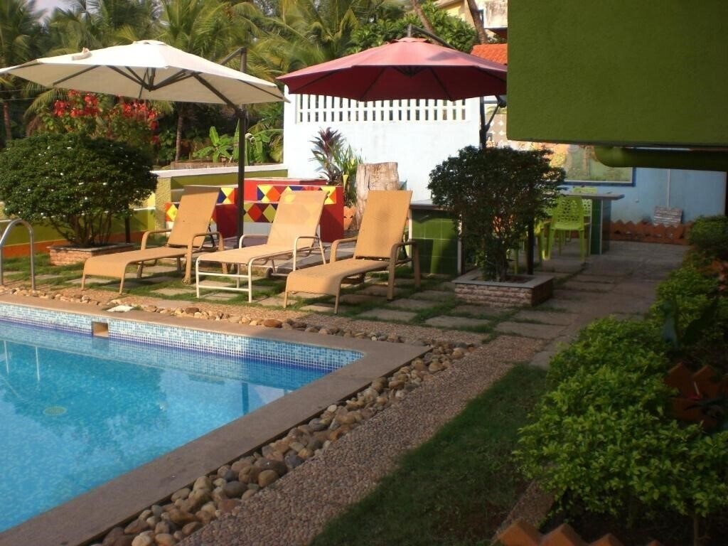 Фотографія A's Holiday Beach Resort 3*