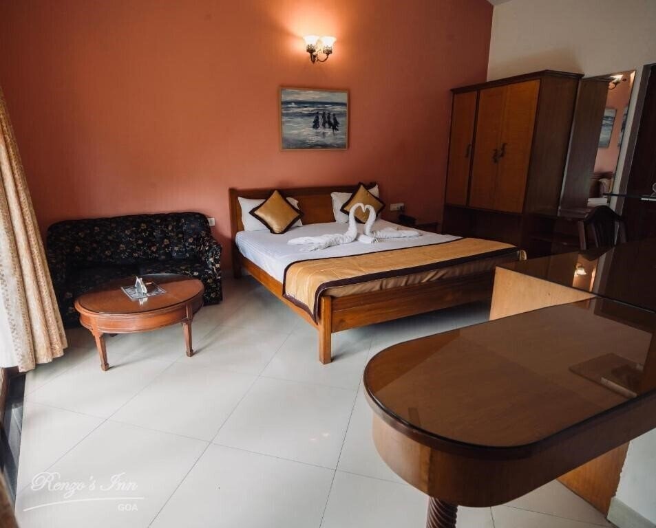 Картинка Renzo's Inn 2*