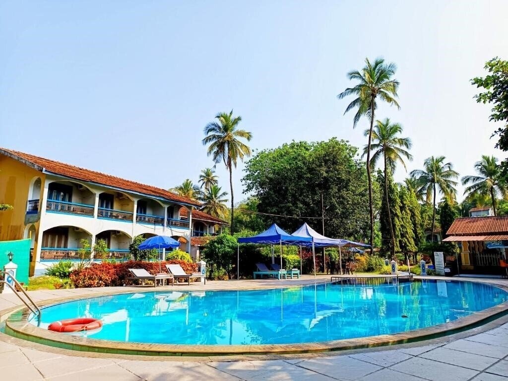 Фото Carina Beach Resort 2*