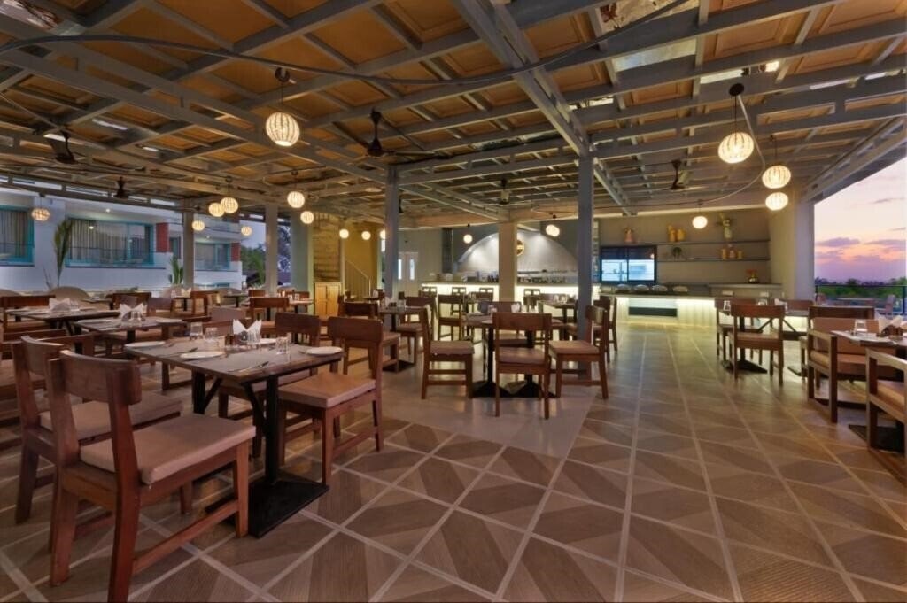 Зображення Grand Continent Morjim 4*