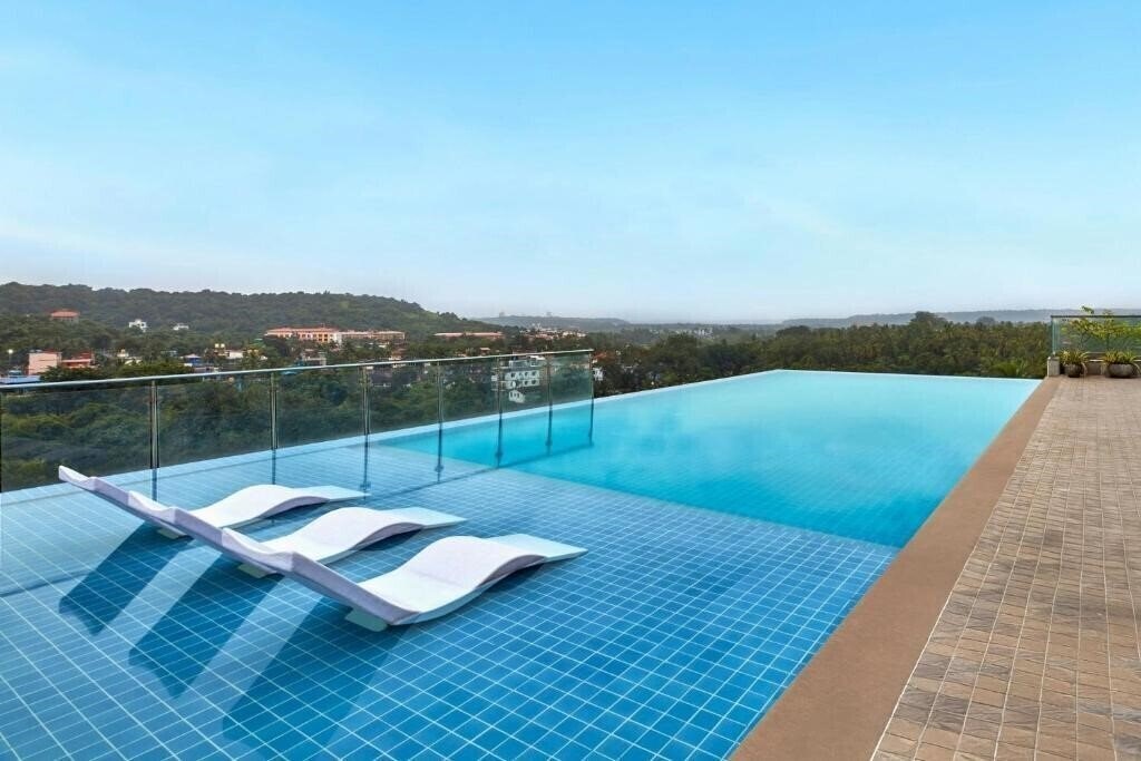 Фотографія The Fern Habitat Candolim Goa 4*