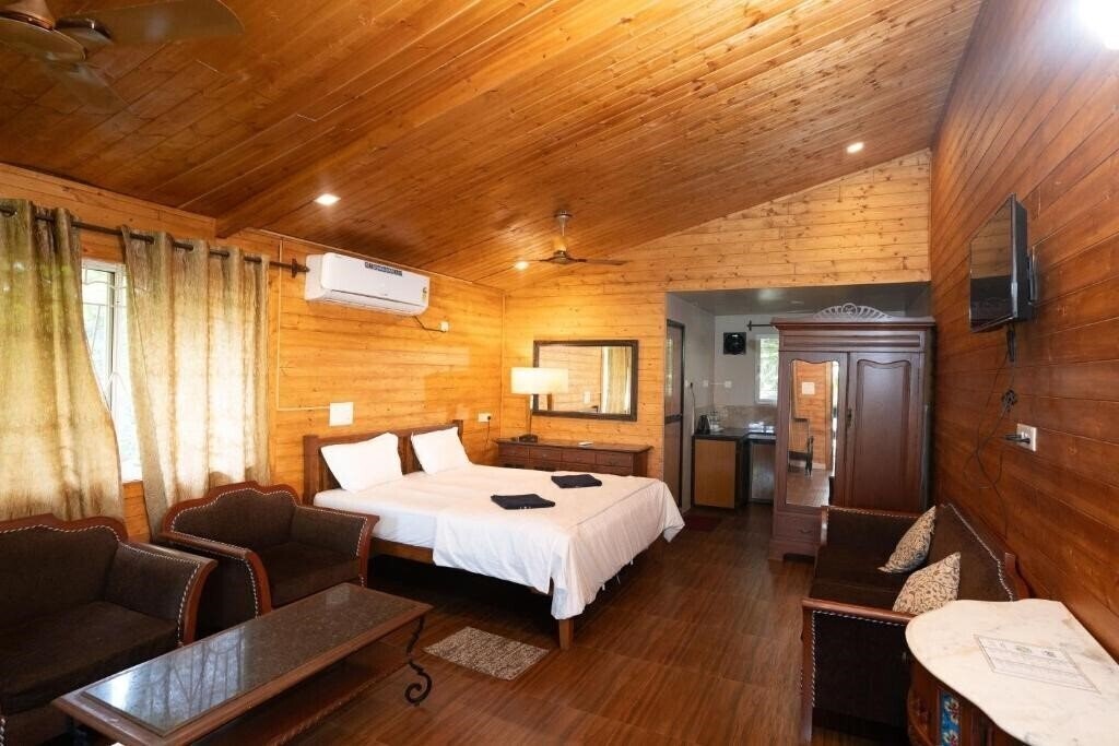Фотография Nasyas Beachside Cottages 3*