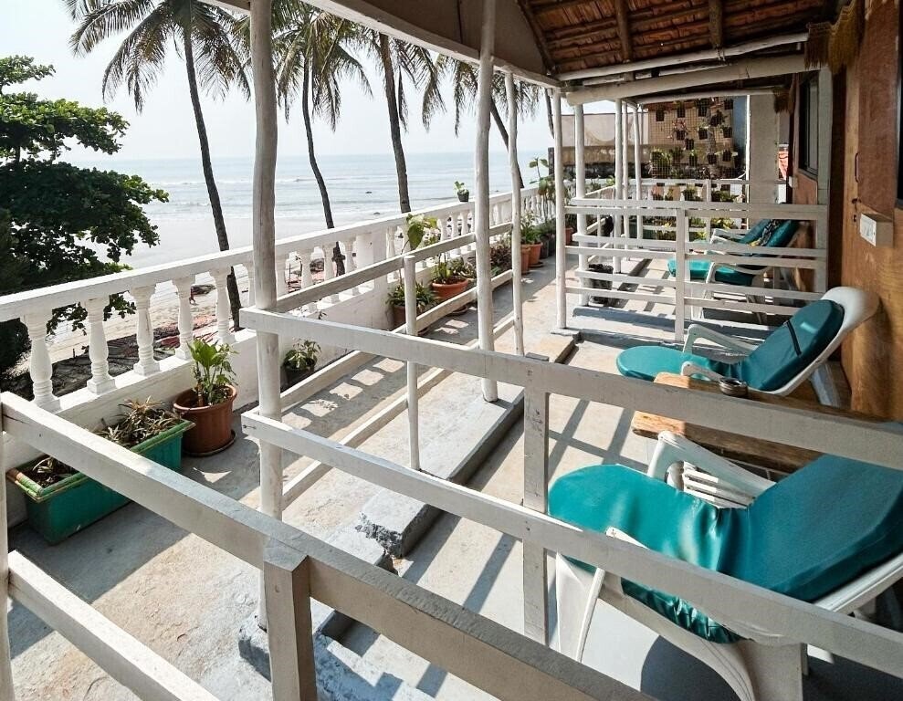 Фото Dolce Far Niente - Ocean Front House 3*