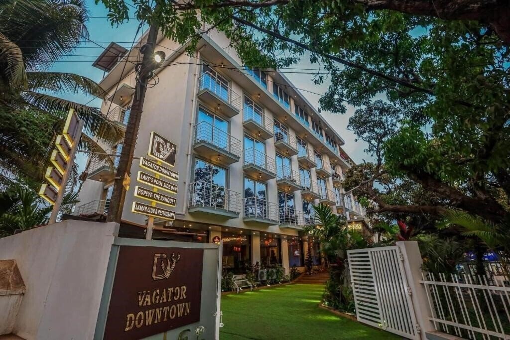 Фотография Vagator Downtown 4*
