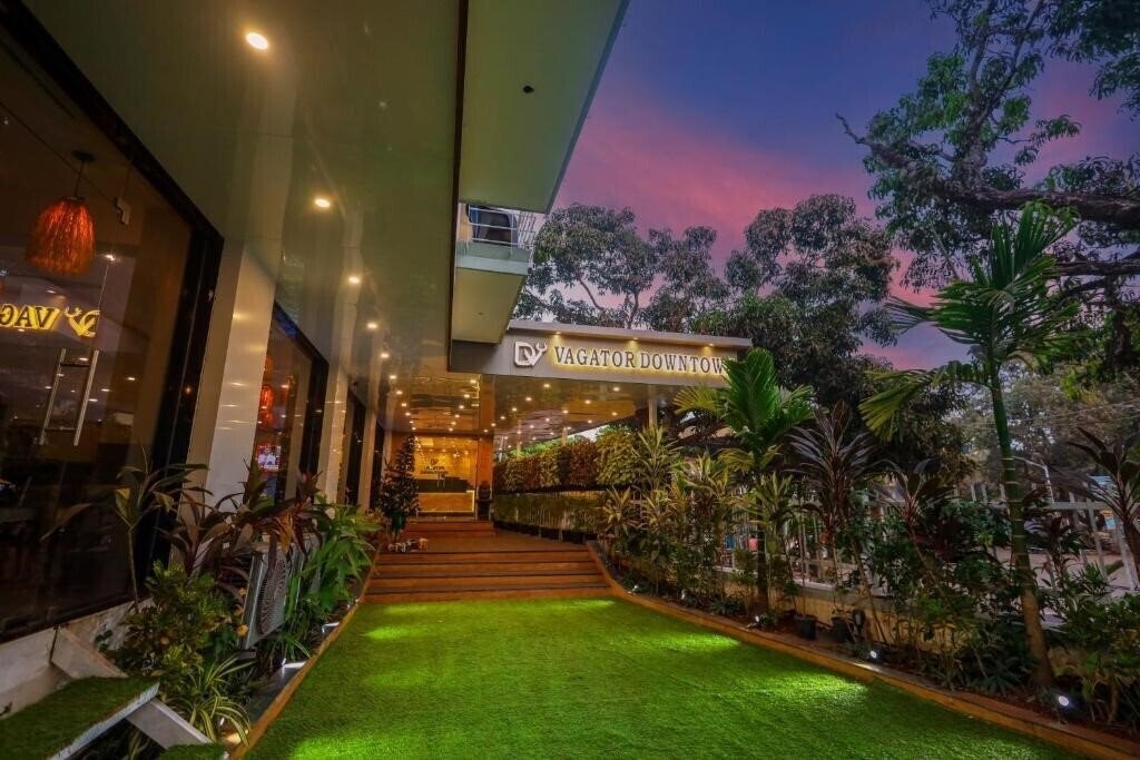 Изображение Vagator Downtown 4*