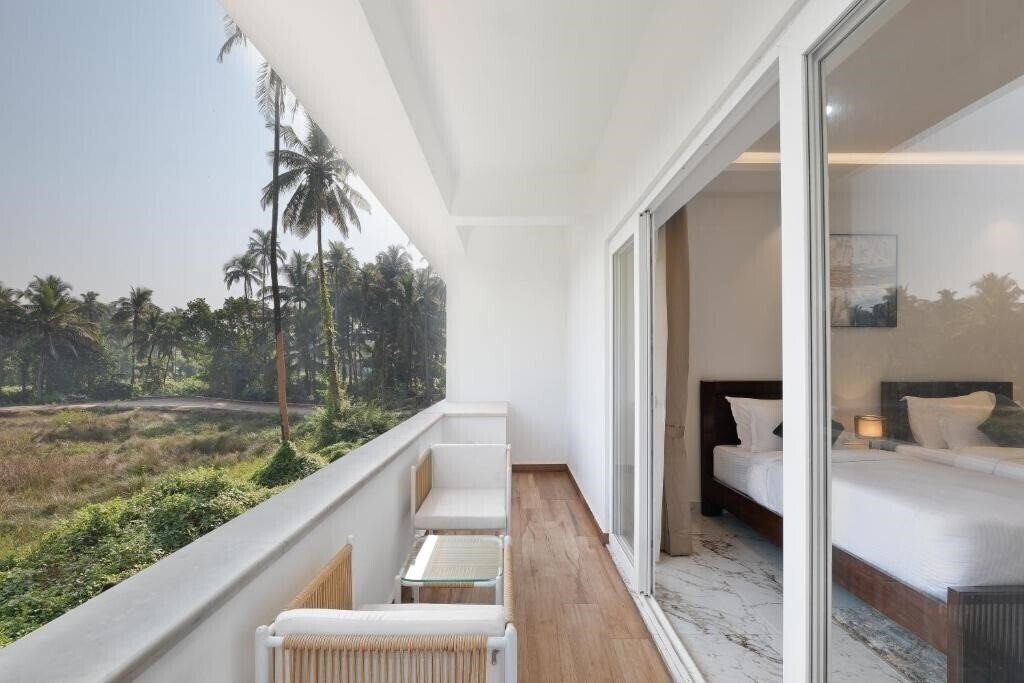 Фото White Wharf Beach Resort 4*