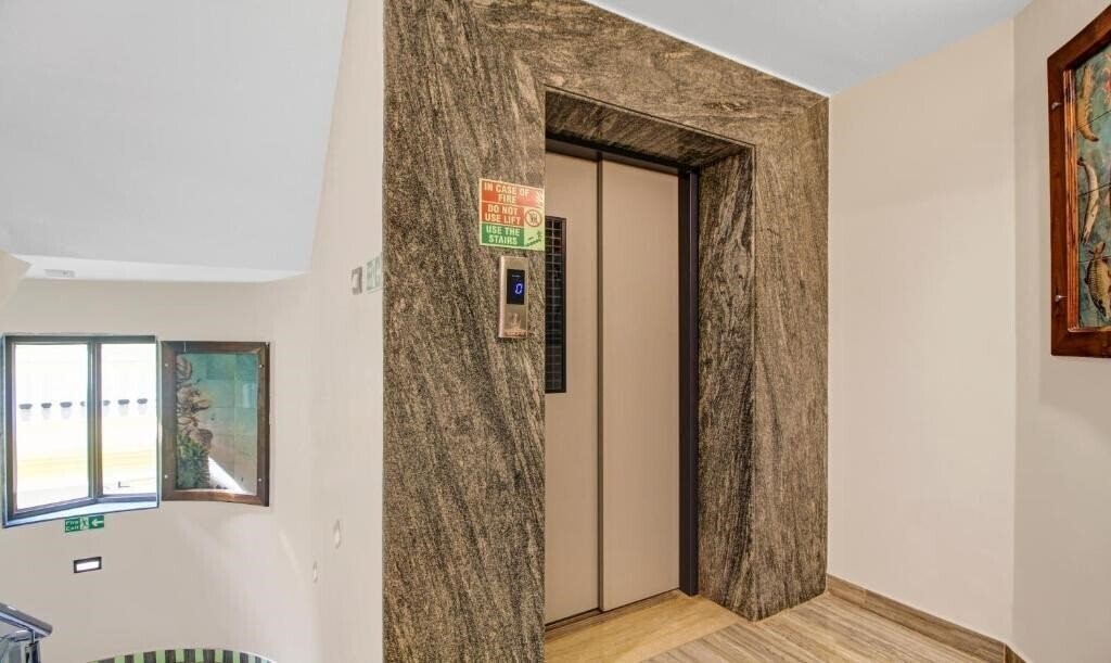 Картинка Treebo Majestic Palms 2*