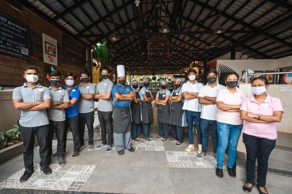 Фотографія Lemonmint Svelton Manor 3*