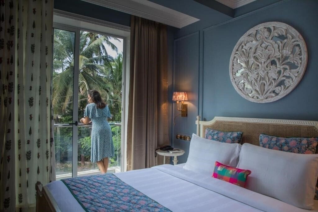 Отель Red Thread Calangute 4*