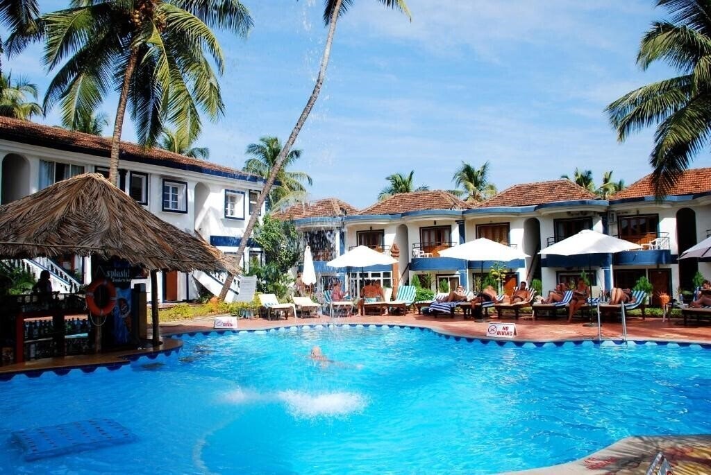 Готель Santana Beach Resort 3*