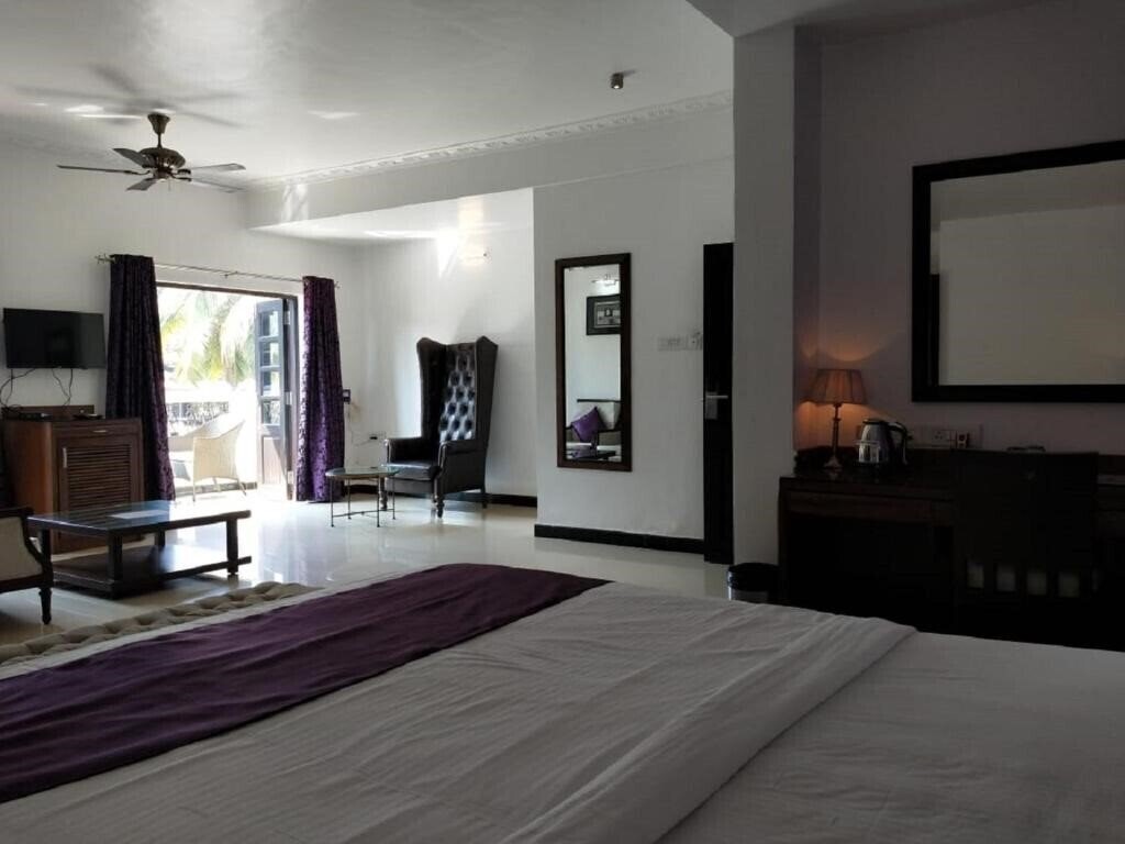 Фотографія Silver Sands Hide Away 3*