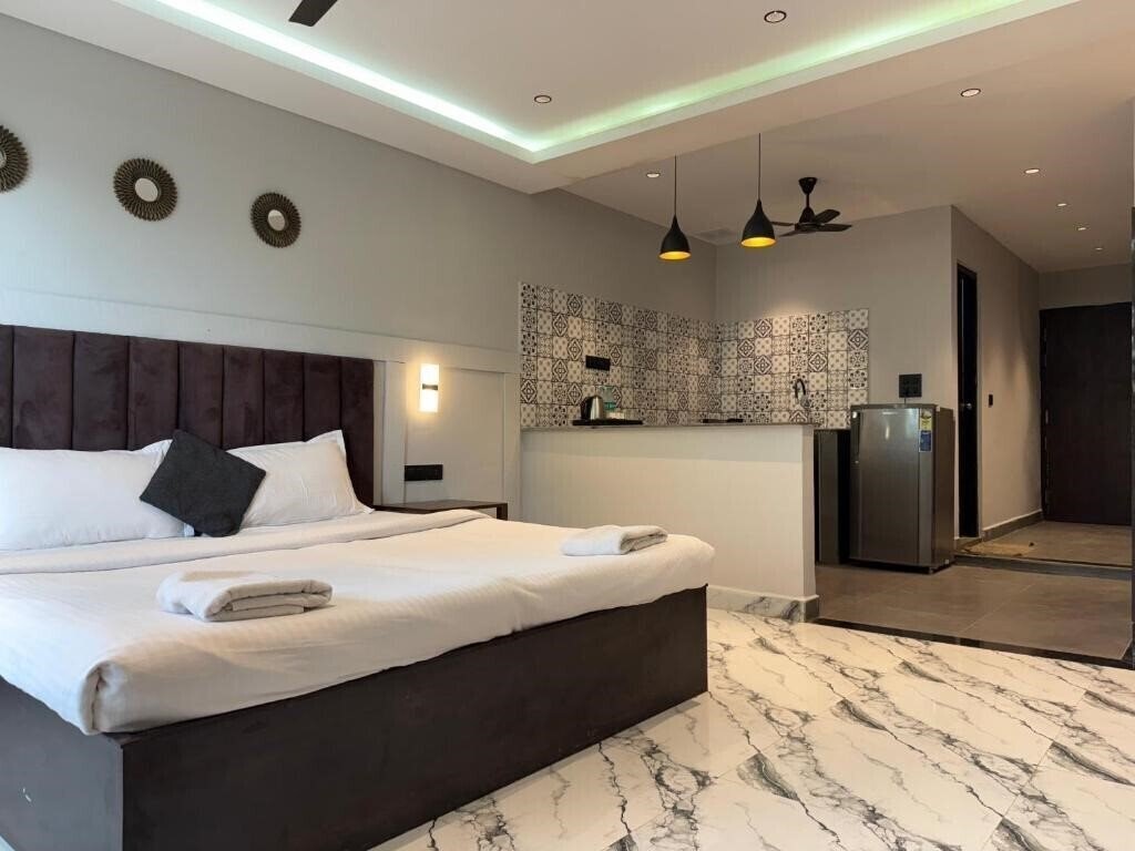 Отель Casa Almeida by Legends Hotel 3*