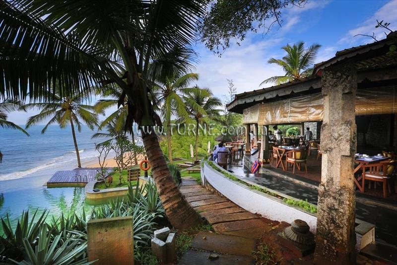 Отель Niramaya Retreats Surya Samudra 4*