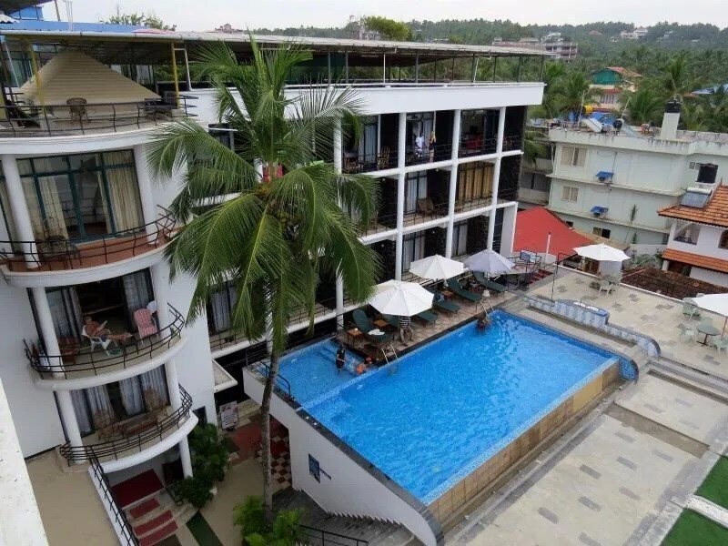 Отель Beach Hotel Neelakanta 3*