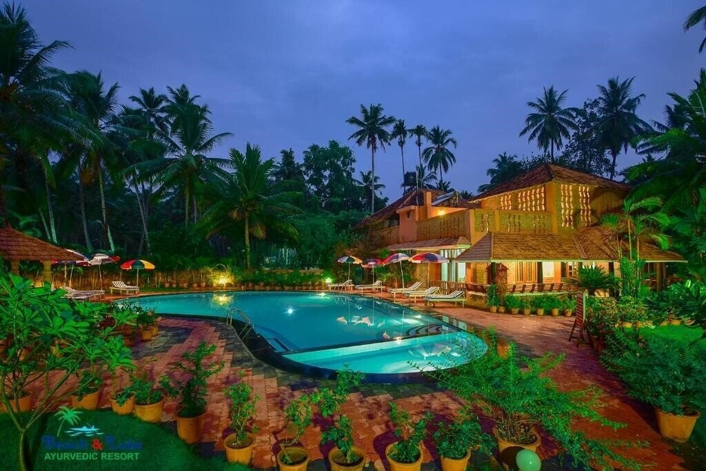 Отель Beach & Lake Ayurvedic Resort 4*