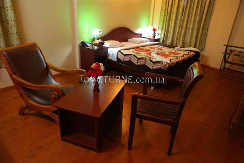 Готель Deep Woods Resort 3*