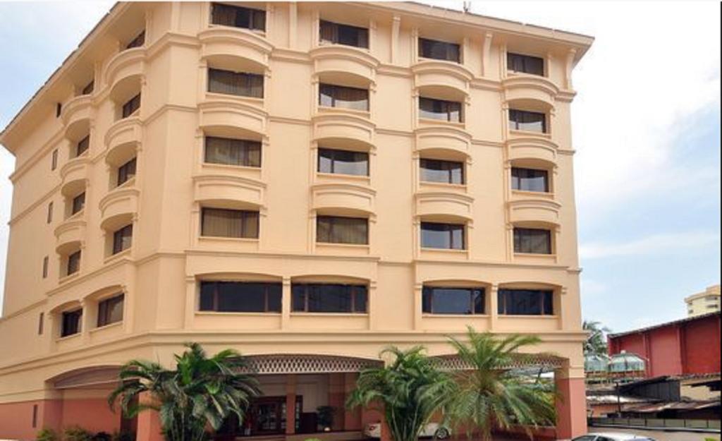 Готель Abad Atrium (ex. Abad Atrium Cochin) 4*