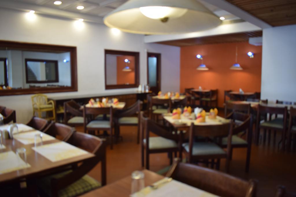 Готель Abad Metro (ex. Abad Metro Cochin) 3*