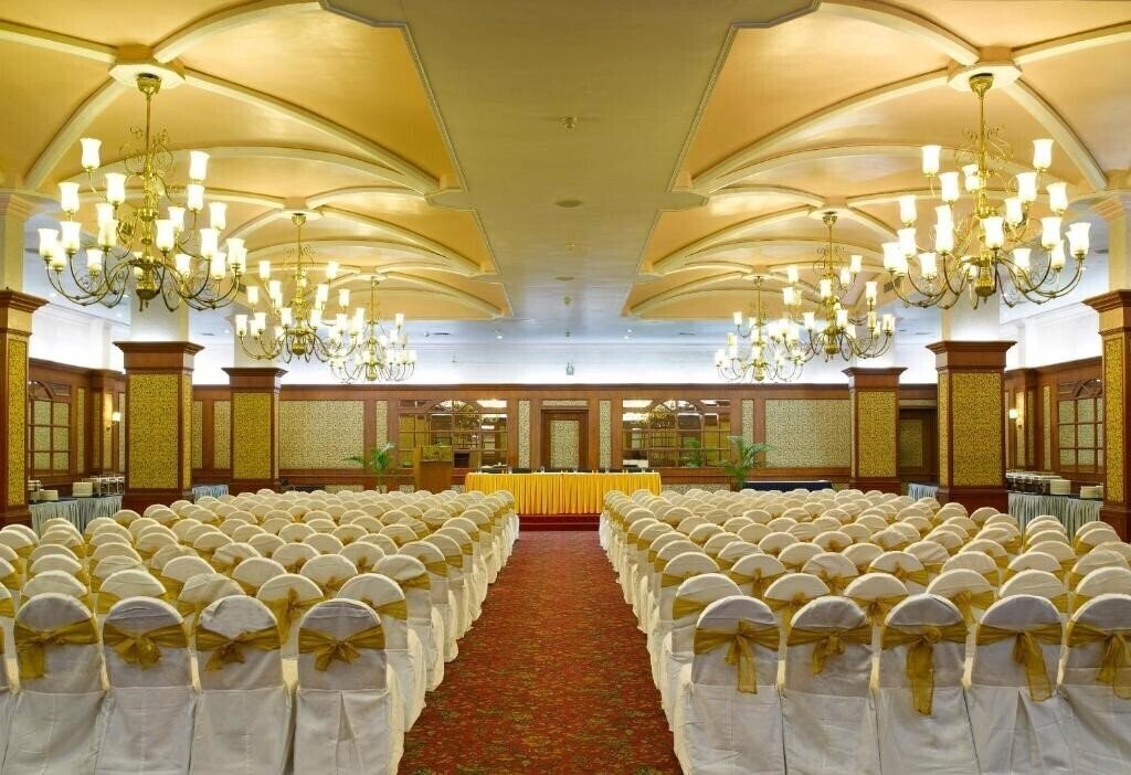 Изображение Abad Plaza Cochin 3*