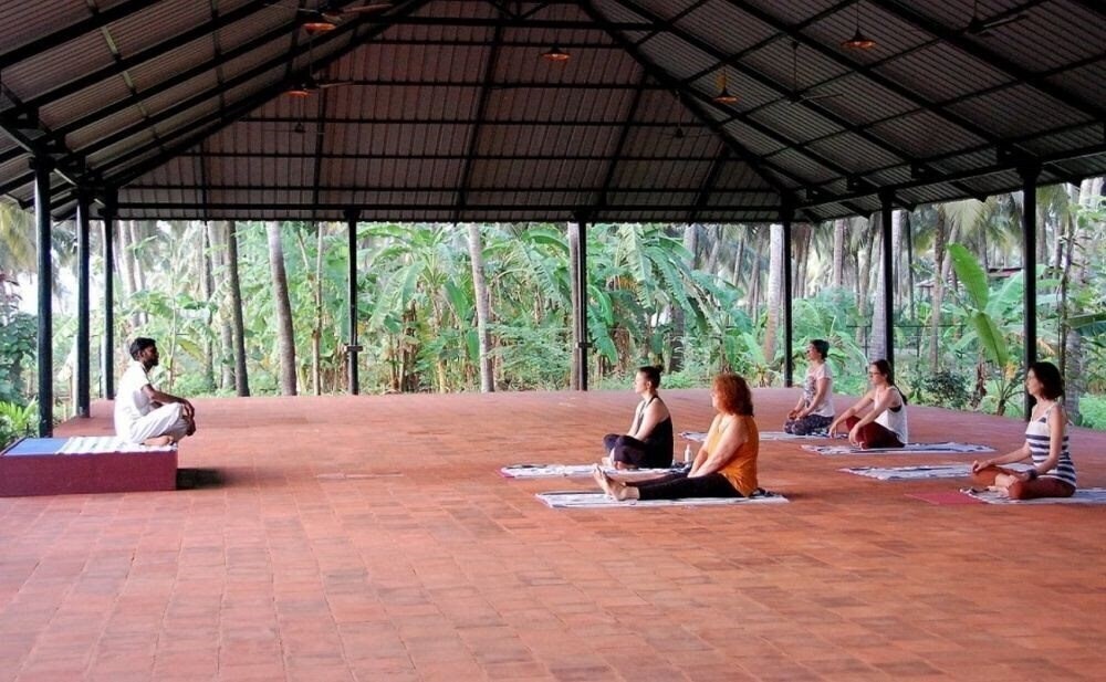 Отель Rajah Eco Beach 3*