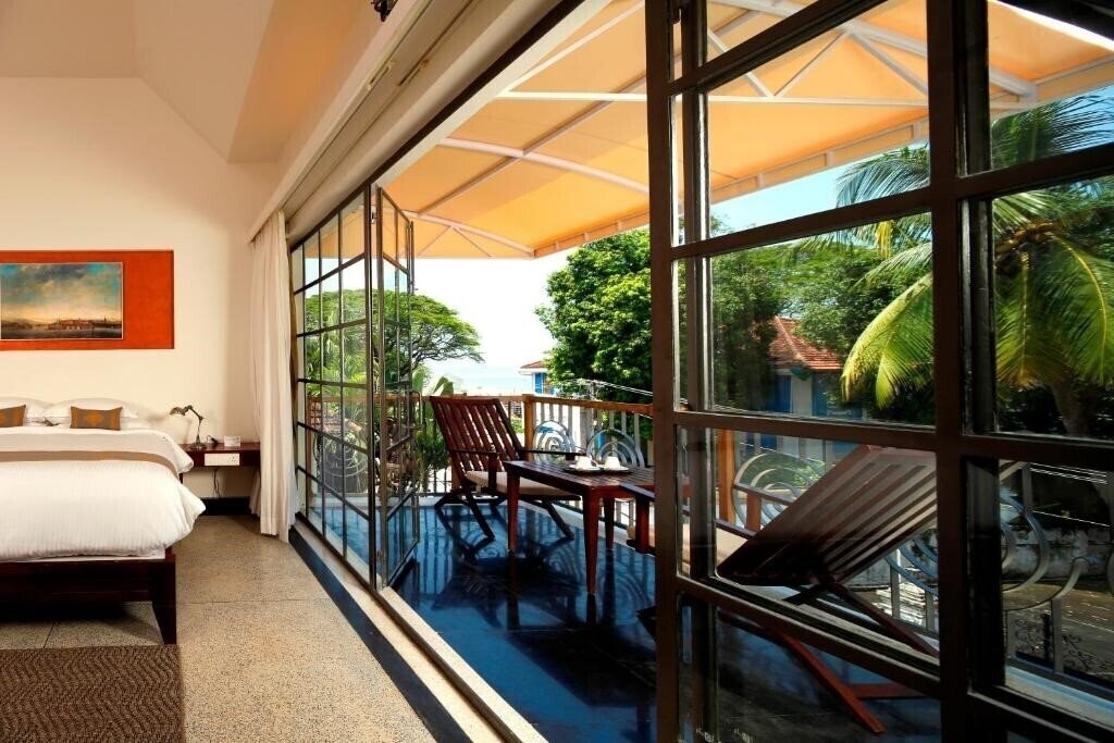 Фото Eighth Bastion 3*