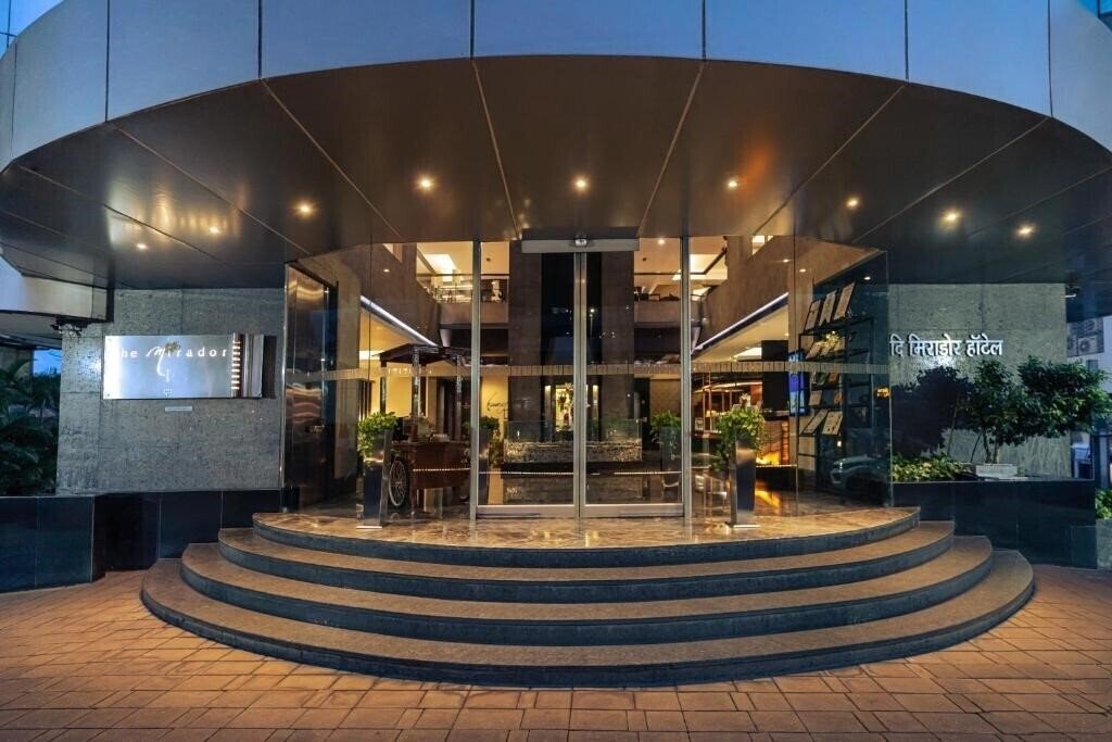 Готель The Mirador 3*