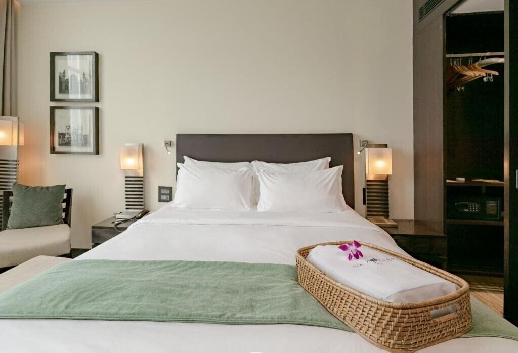 Фотографія The Mirador 3*