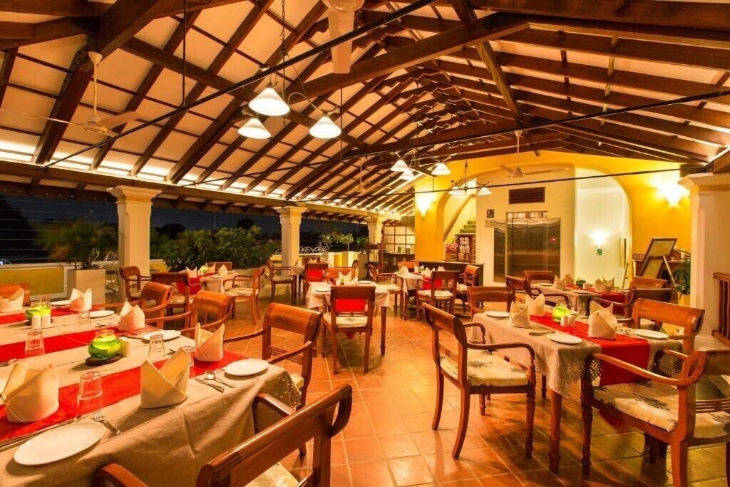Фотографія Palais De Mahe 3*