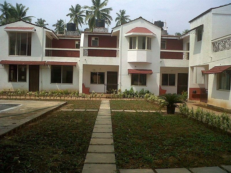 Фотография Whispering Woods 3*