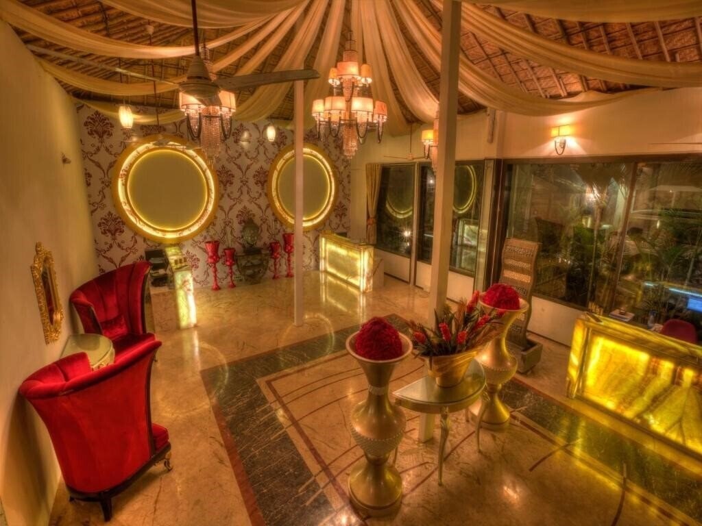 Отель Estrella Do Mar Beach Resort 4*