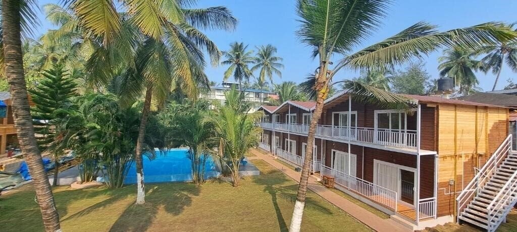 Отель Shaans Coco Palms Beach Resort 2*