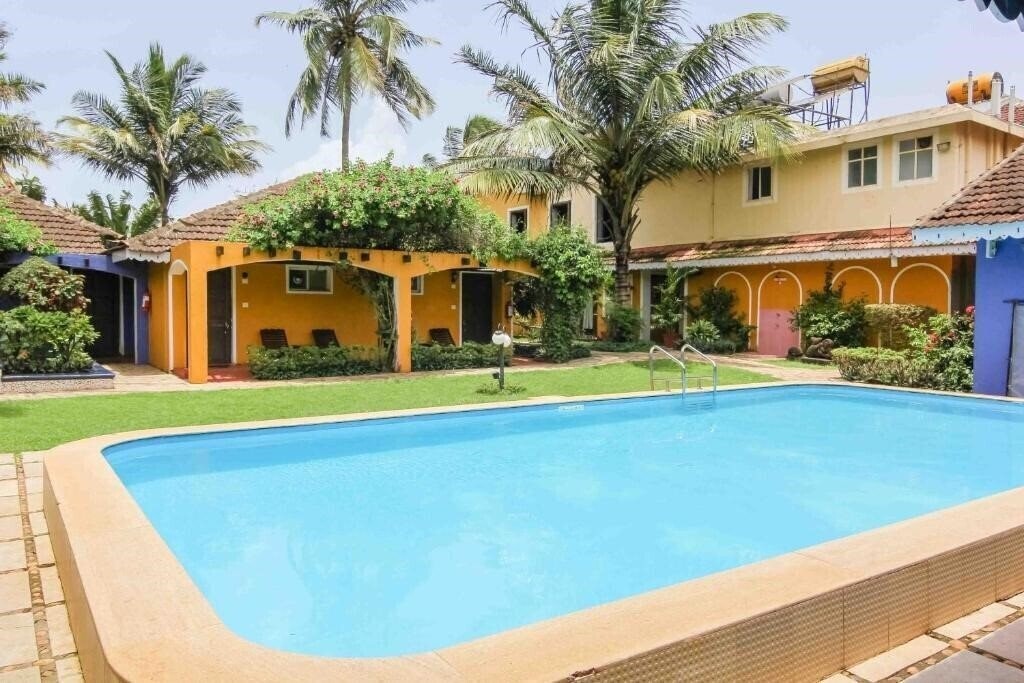 Готель Baia Do Sol 2*