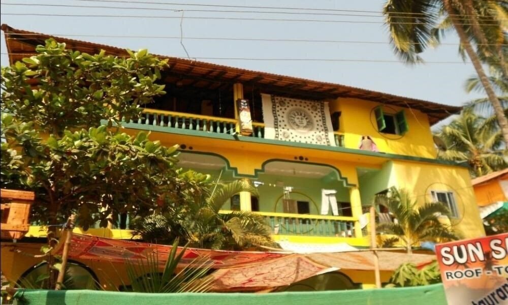 Отель Sunshine Guest House Apt апартаменты