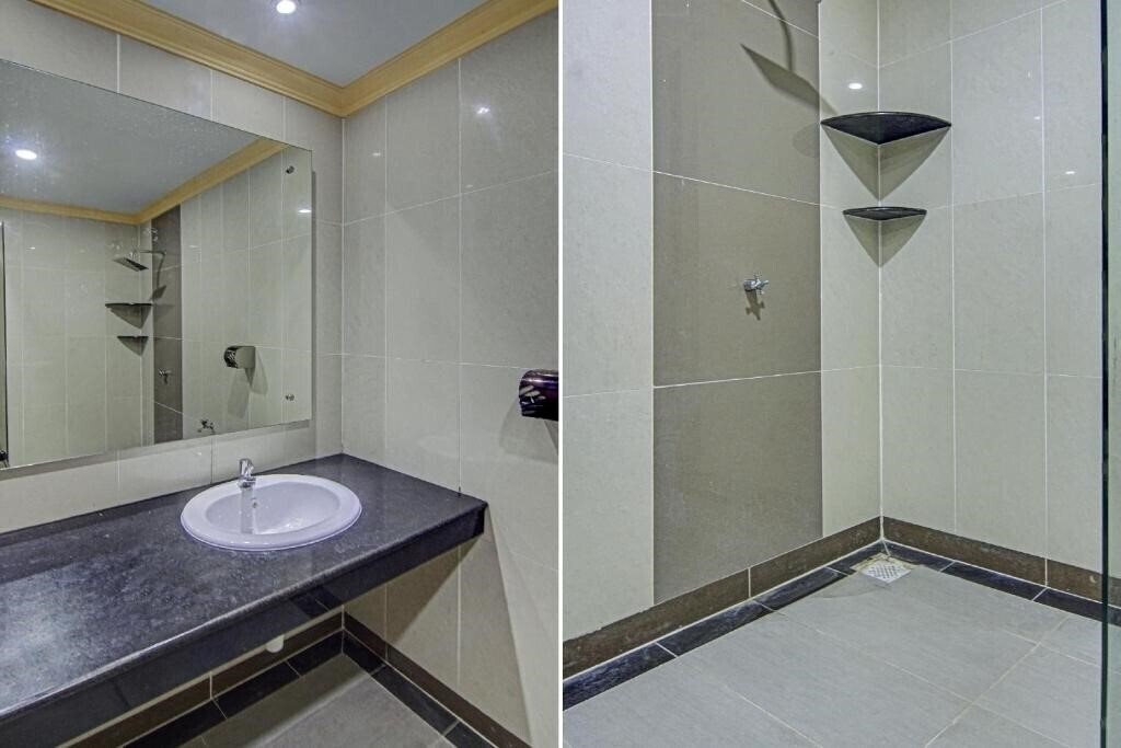 Отель Hotel O Sunshine Guest House 2*