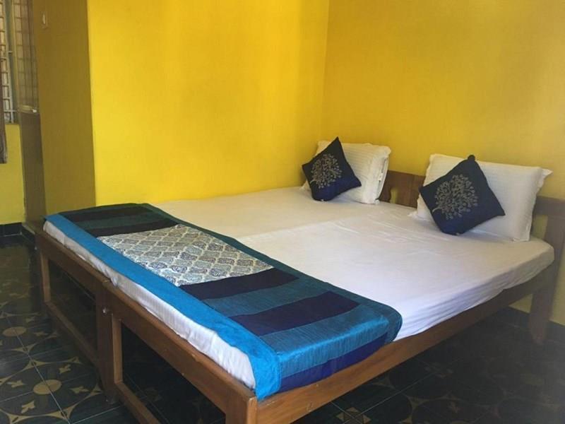 Готель Kiara Beach Hotel 1*