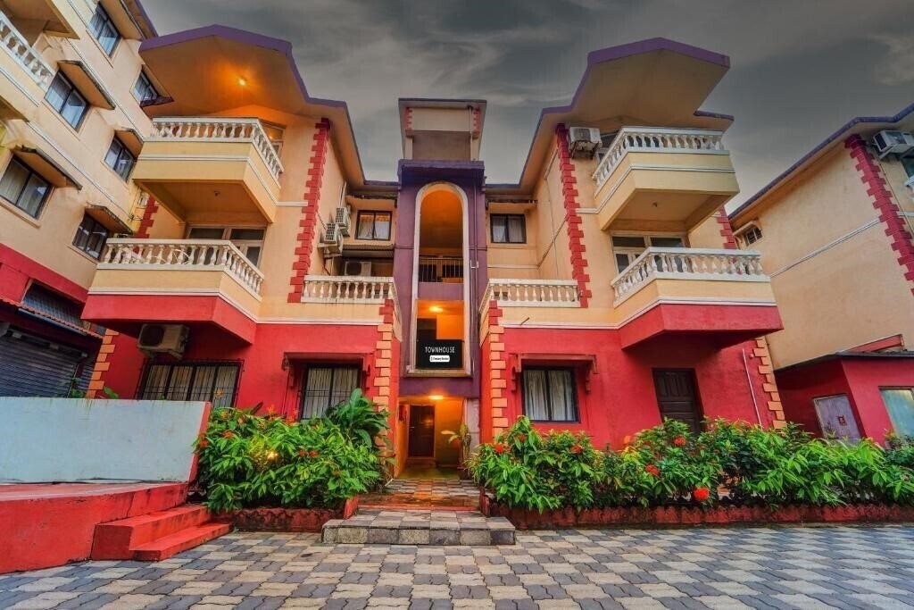 Готель Townhouse Calangute Baga Circle (ex. Super Townhouse Calangute Baga Circle, Park Avenue, Resort Park Avenue) 3*