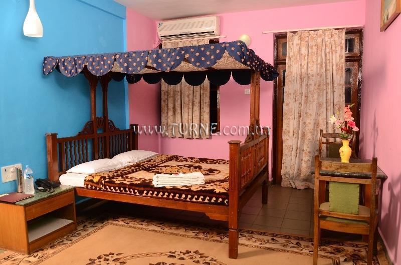 Готель Falcon Resorts 1*