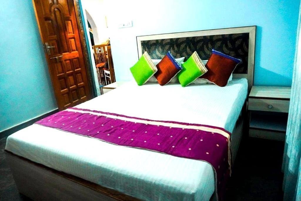 Готель The Sovva 2*