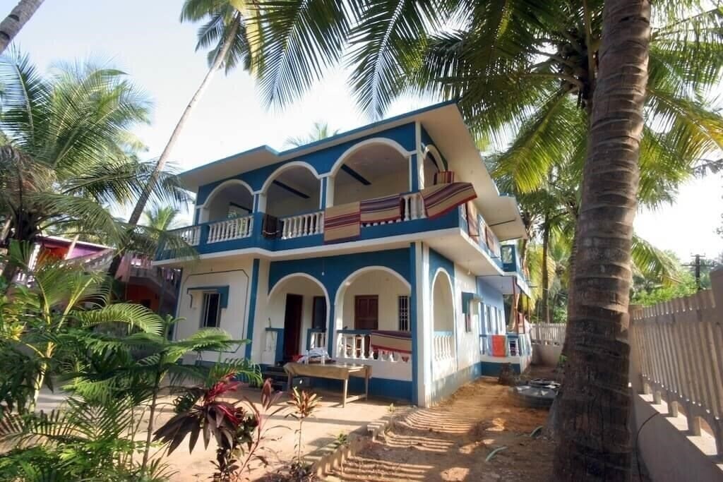 Готель Camilos Inn Guesthouse 1*