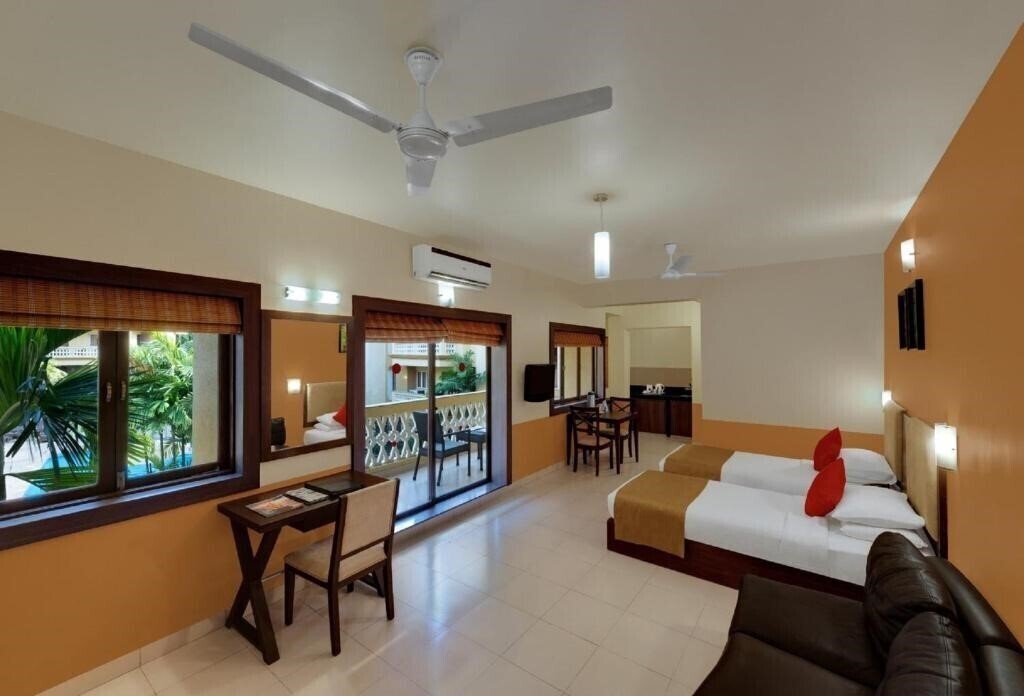 Фото Sandalwood Hotel & Retreat 4*