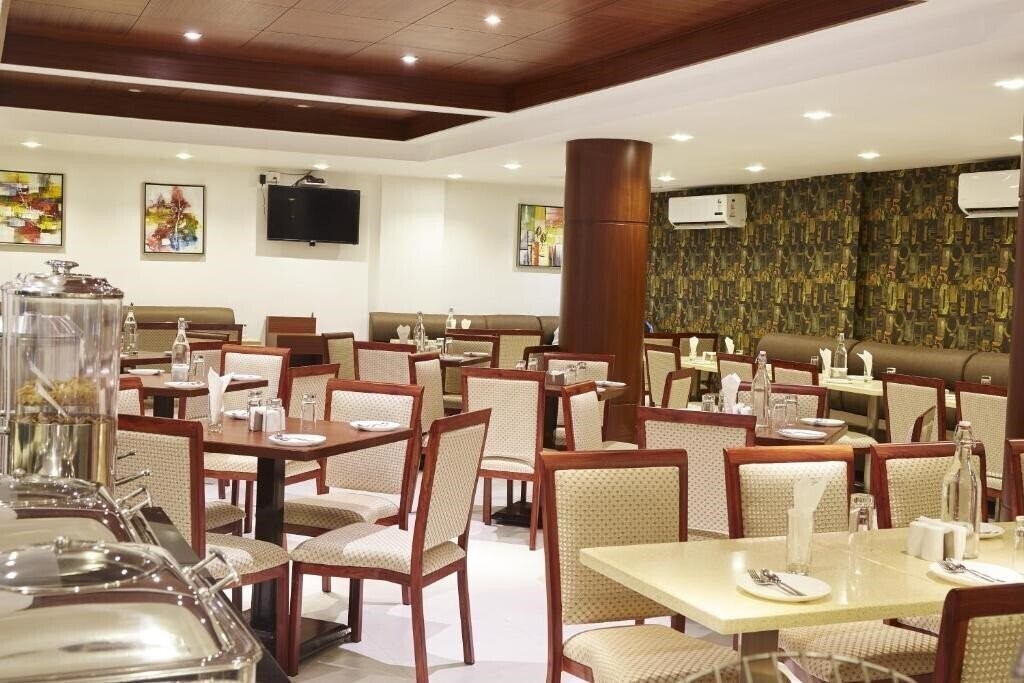 Фотография Hotel Reemz 3*