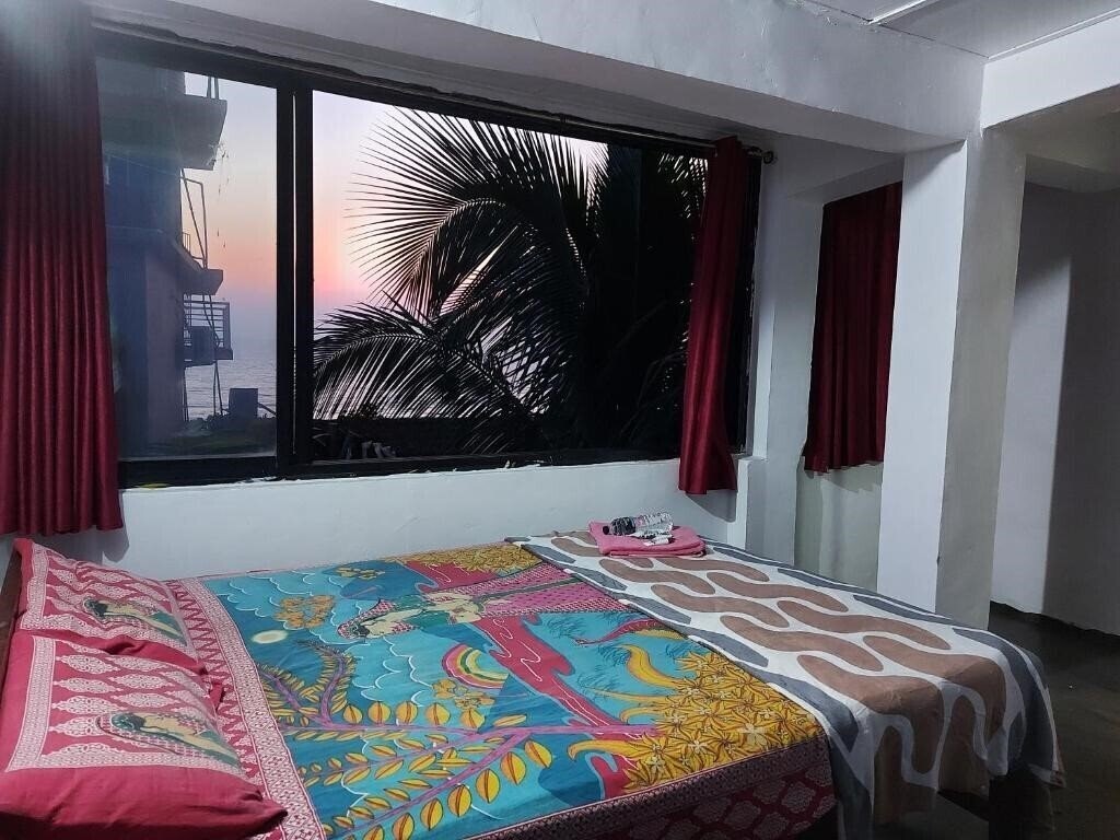 Фото Red Rock Beach Hotel 1*