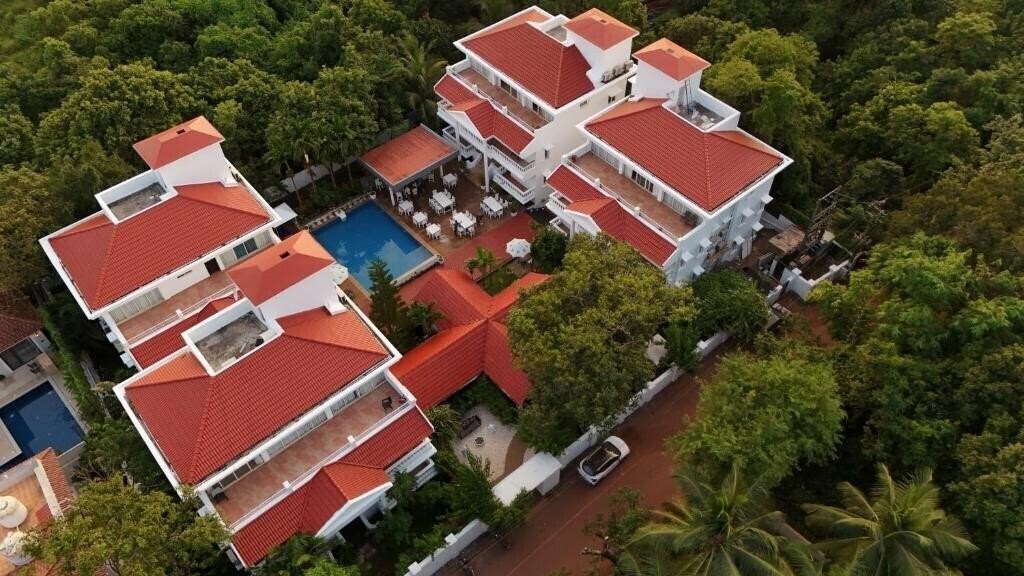 Отель Casa Ahaana Resort 4*